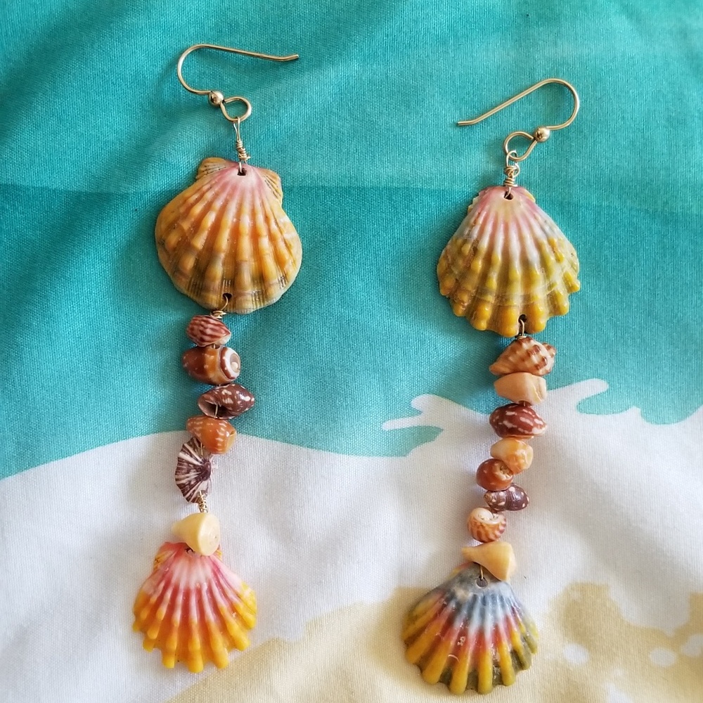 Rare Niihau Sunrise shell earrings